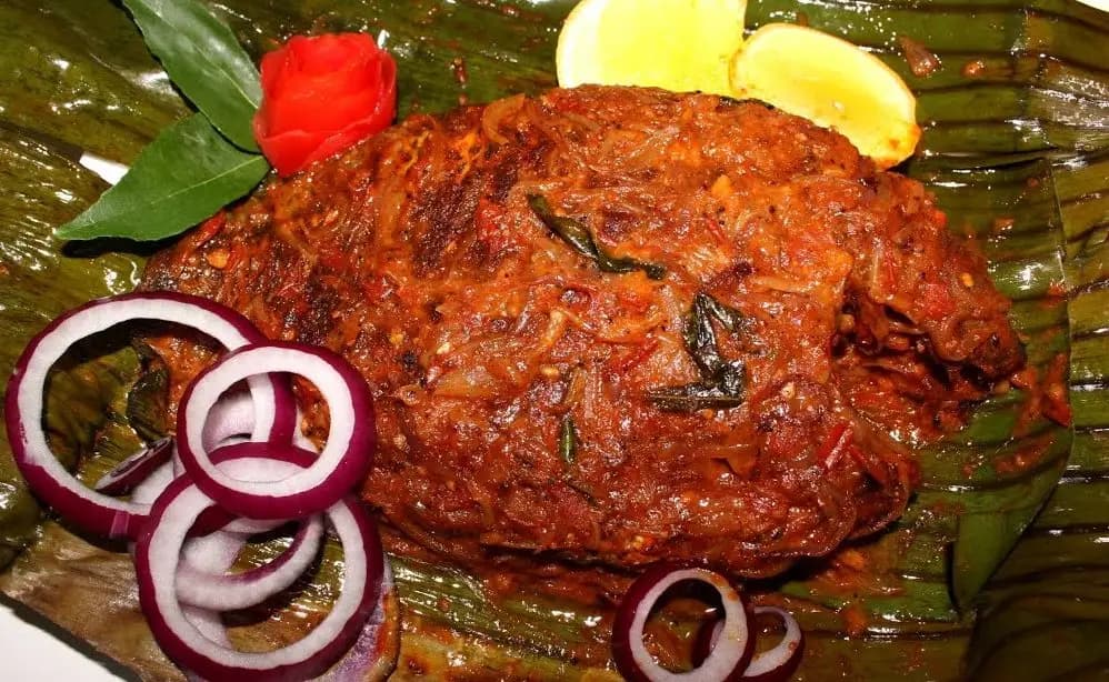 Karimeen Pollichattu: Pearl Spot in Banana Leaf