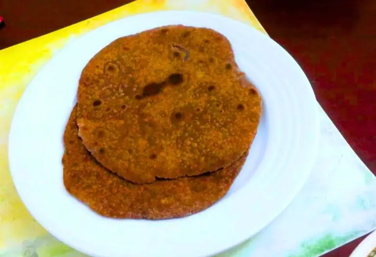 Mandua Ki Roti: Finger Millet Flatbread