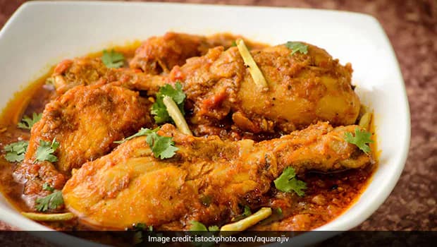 Nadan Chicken Curry: The Roasted Coconut Paste