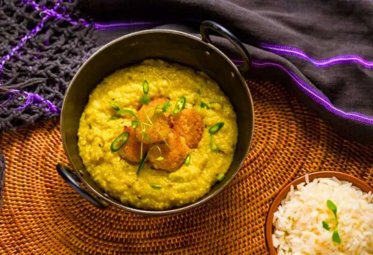 Phaanu: The Mixed Lentil Soufflé